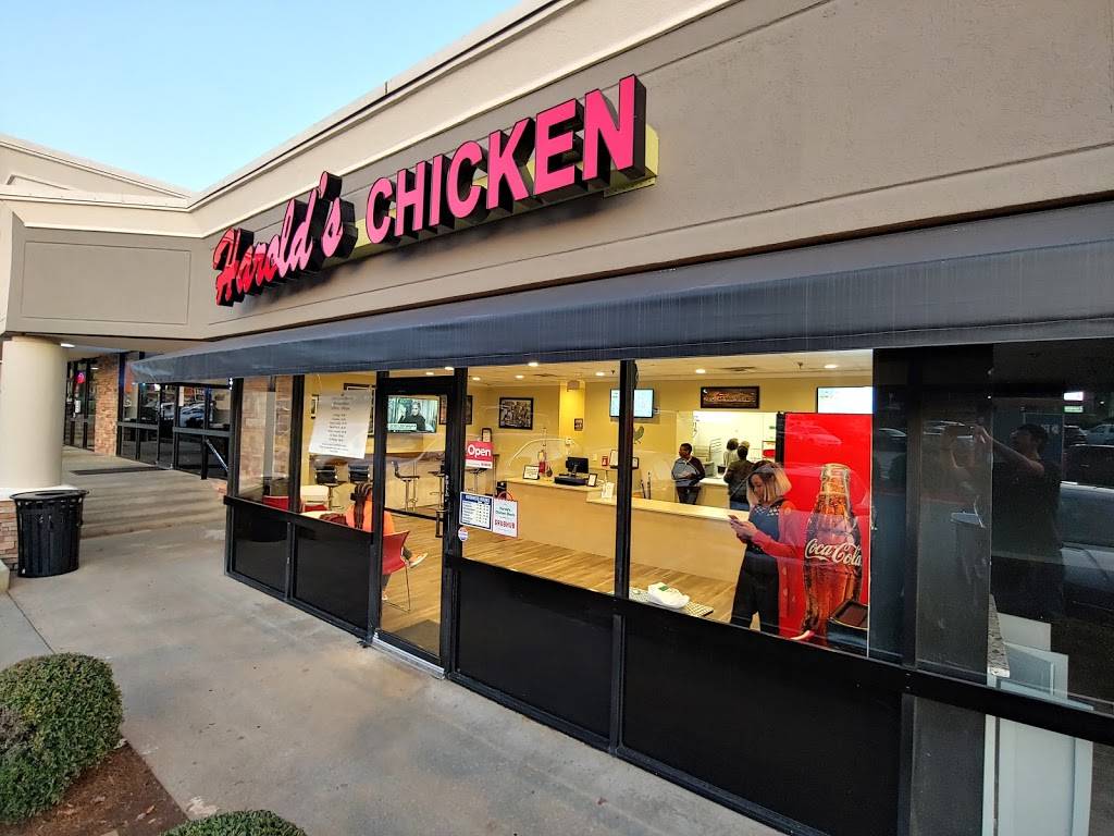 Harolds Chicken Shack | restaurant | 3000 Windy Hill Rd SE Suite #136, Marietta, GA 30067, USA | 7706273507 OR +1 770-627-3507