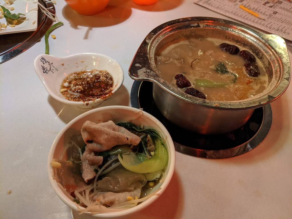 Lao Pot | restaurant | 32707 John R Rd, Madison Heights, MI 48071, USA | 2486899888 OR +1 248-689-9888