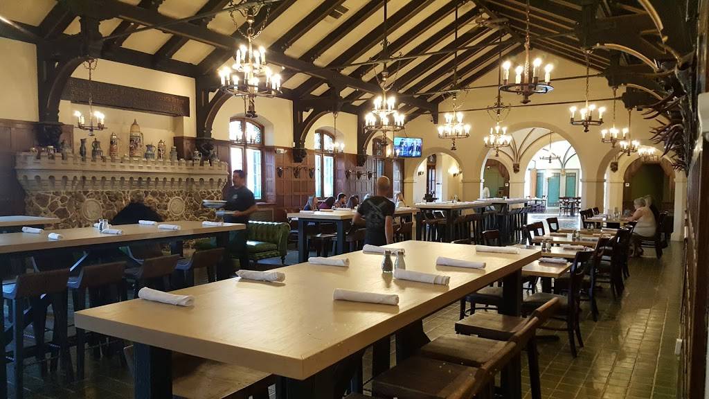 Das Bevo | restaurant | 4749 Gravois Ave, St. Louis, MO 63116, USA | 3148322251 OR +1 314-832-2251