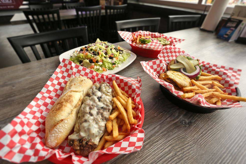 Hideout | restaurant | 1306 Center St suite 101, Bowling Green, KY 42101, USA | 2709047287 OR +1 270-904-7287