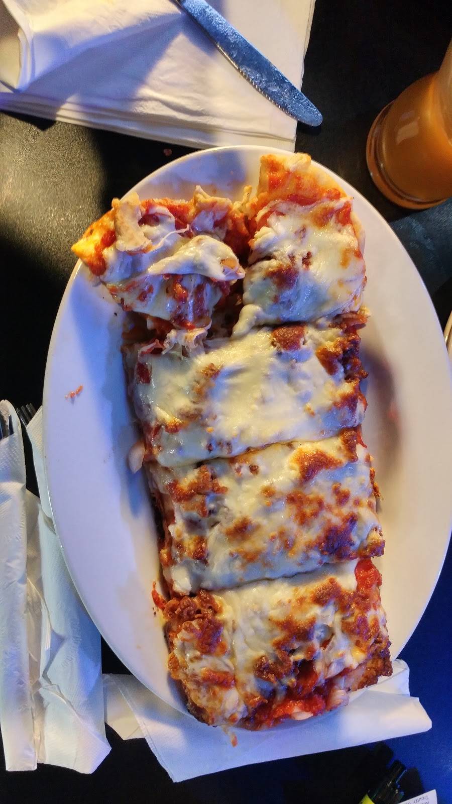 1 More Bar & Grill | restaurant | 1940 Jamison Dr #1015, Lawrenceburg, IN 47025, USA | 8127477546 OR +1 812-747-7546