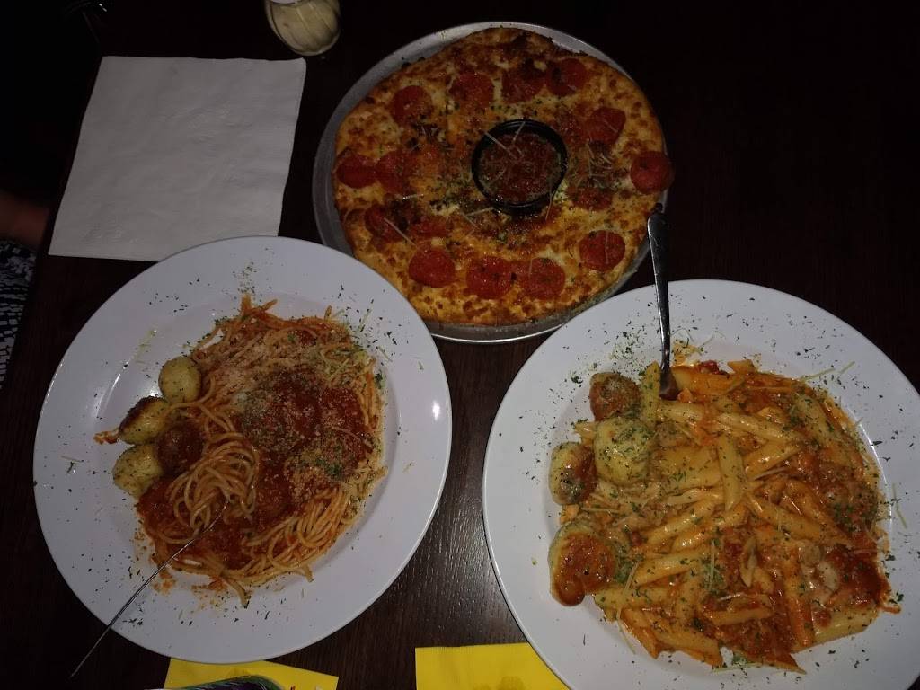 Rotolos Pizza | restaurant | 3857 La Hwy 1 S ste a, Port Allen, LA 70767, USA | 2253610847 OR +1 225-361-0847