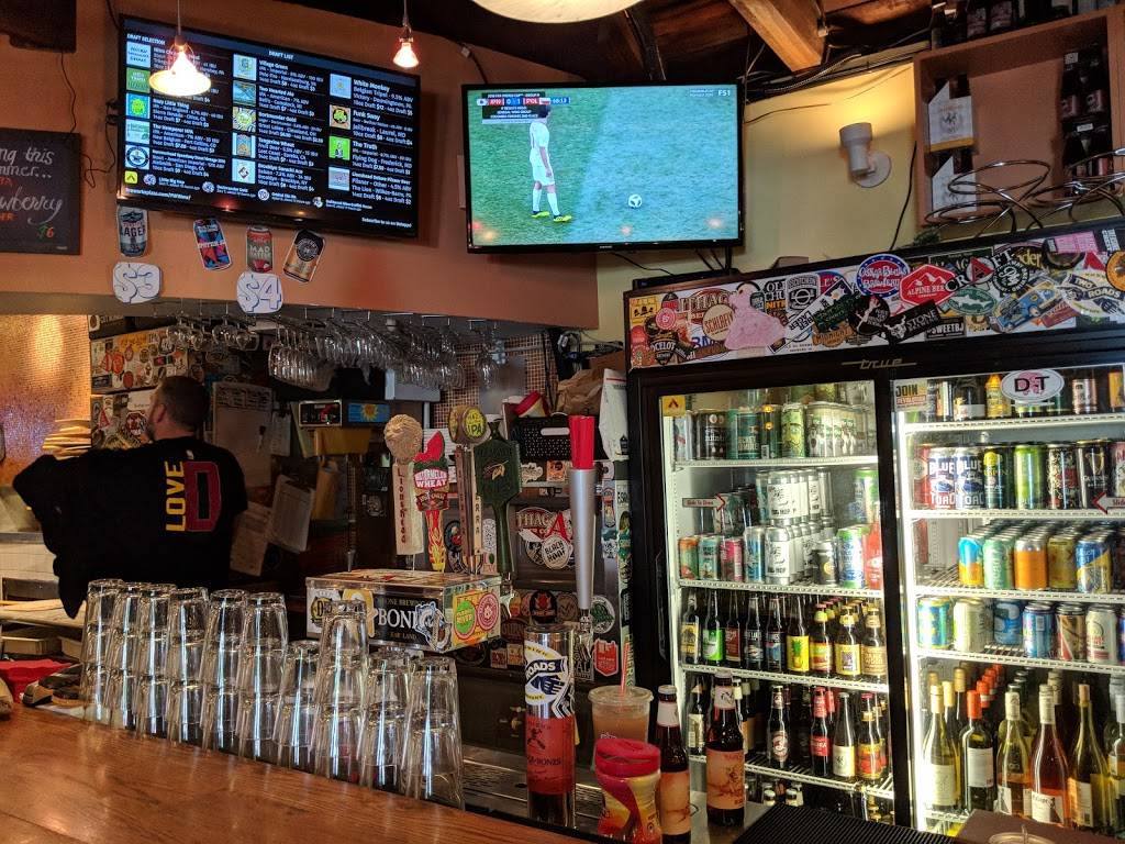 Fire Works | restaurant | 201 Harrison St SE, Leesburg, VA 20175, USA | 7037798400 OR +1 703-779-8400