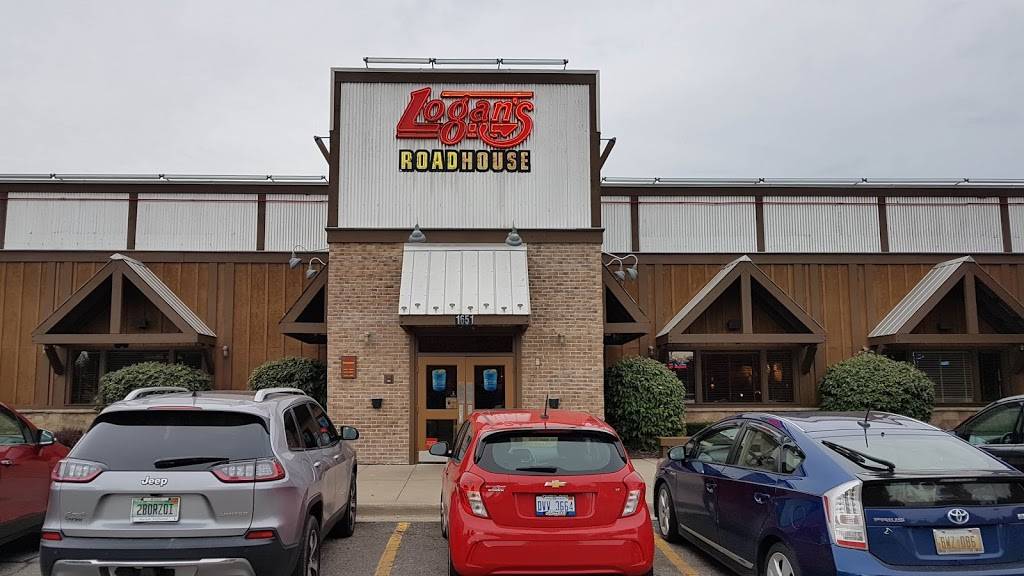 Logans Roadhouse | restaurant | 1651 SE Marketplace Dr, Caledonia, MI 49316, USA | 6165547044 OR +1 616-554-7044