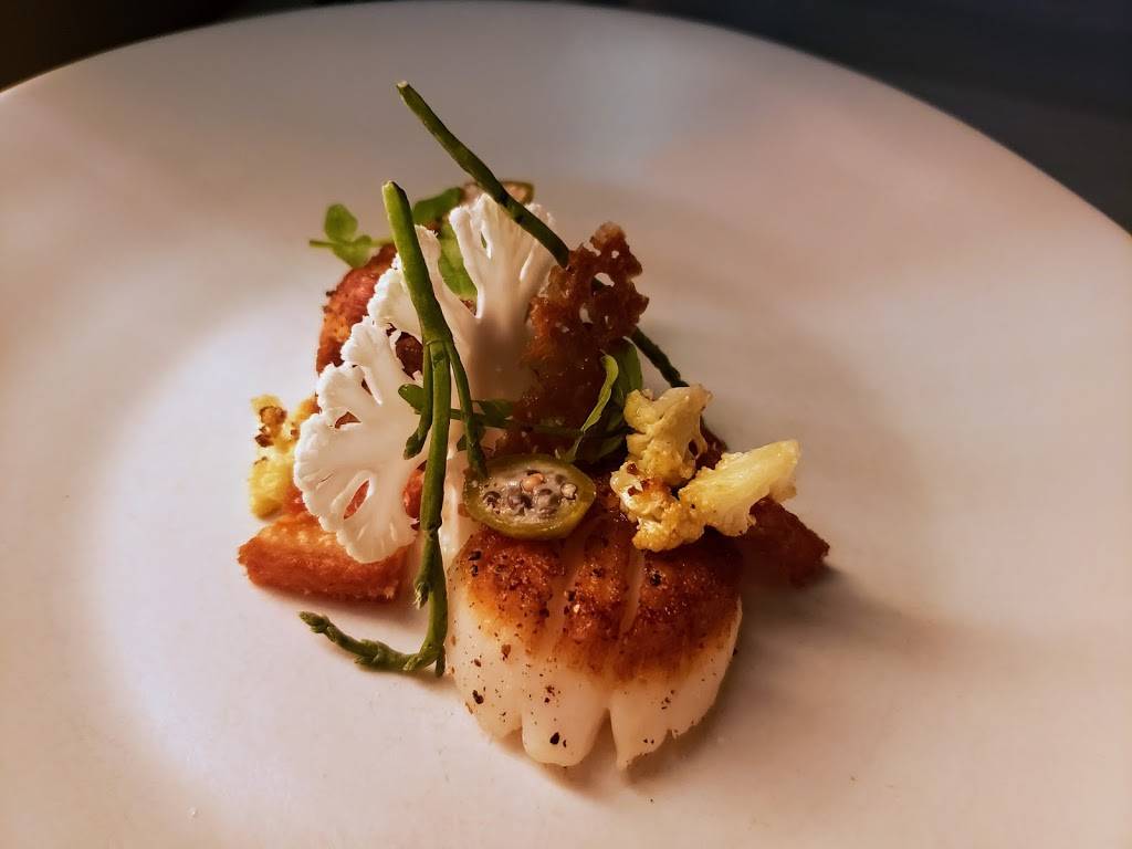 Fat Hen | restaurant | 126 Broadway, Somerville, MA 02145, USA | 6177641612 OR +1 617-764-1612