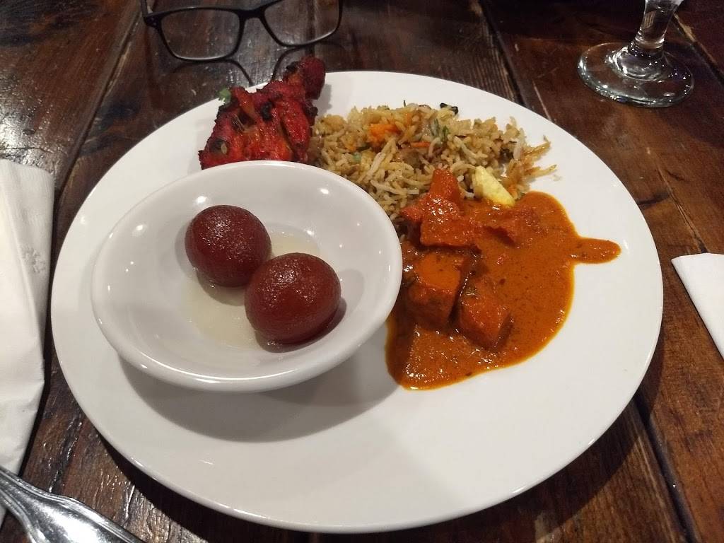 Raja Indian Cuisine & Bar | restaurant | 12974 Forest Hill Blvd, Inside old Wellington mall, Suit #20, Forest Hill Blvd, Wellington, FL 33414, USA | 5613185383 OR +1 561-318-5383