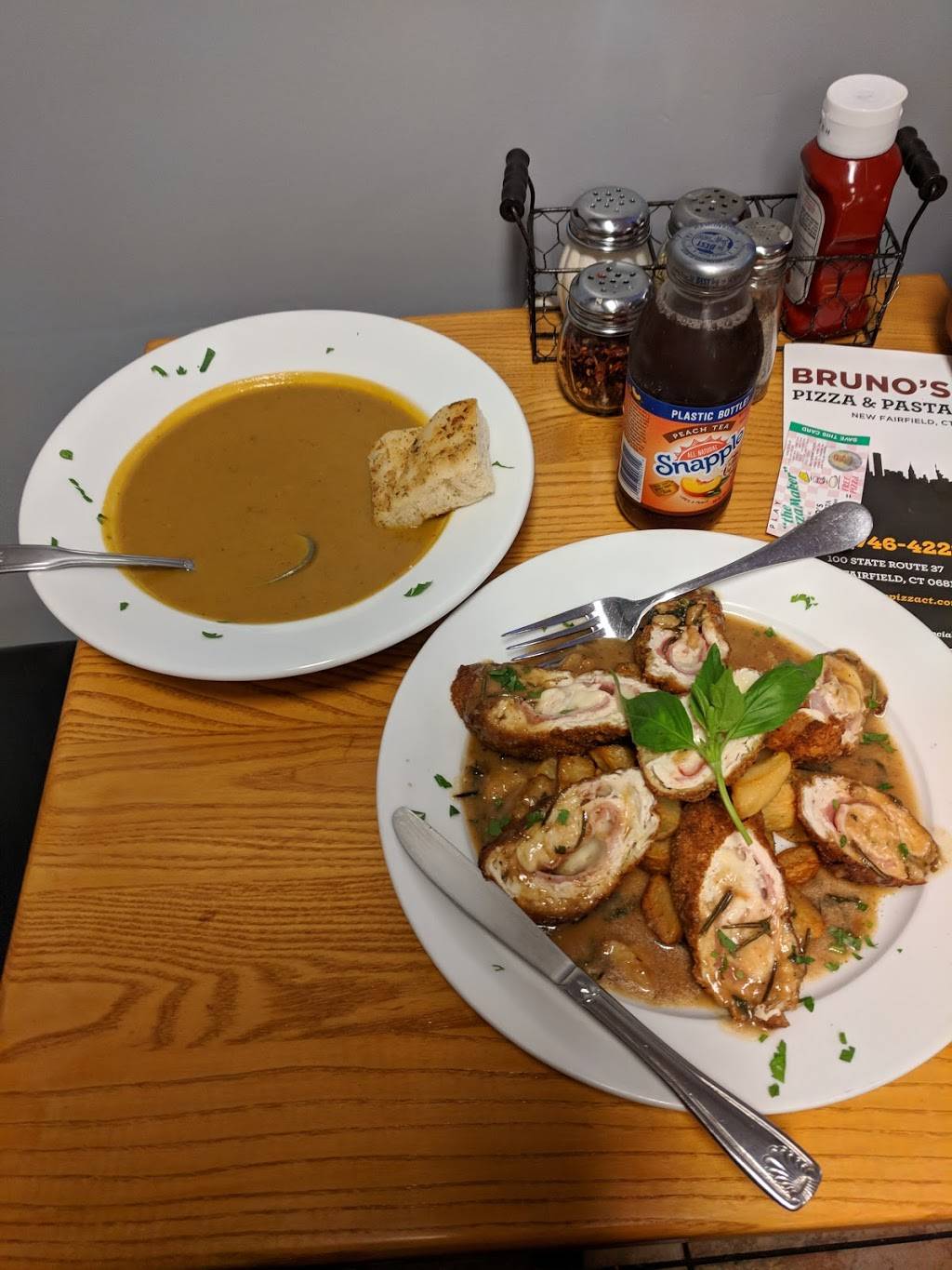 Brunos Pizzeria | restaurant | 100 CT-37, New Fairfield, CT 06812, USA | 2037464229 OR +1 203-746-4229