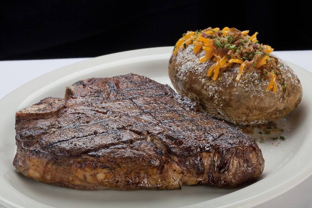 St. Elmo Steak House | night club | 127 Illinois St, Indianapolis, IN 46225, USA | 3176350636 OR +1 317-635-0636