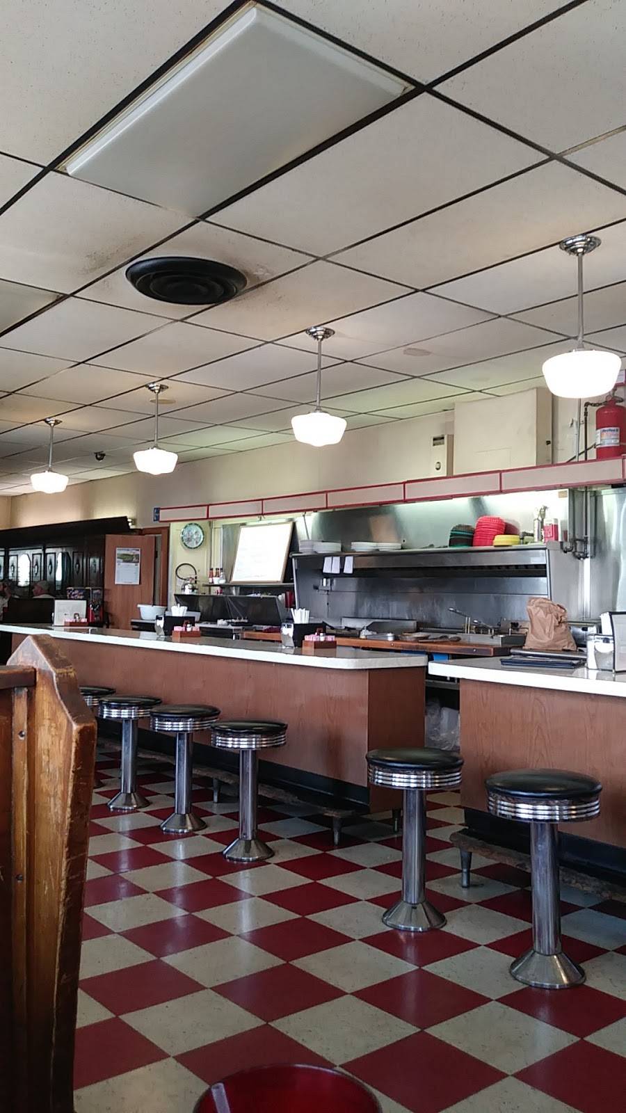 Fiddles Restaurant | restaurant | 101 Bridge St, Brownsville, PA 15417, USA | 7247852020 OR +1 724-785-2020