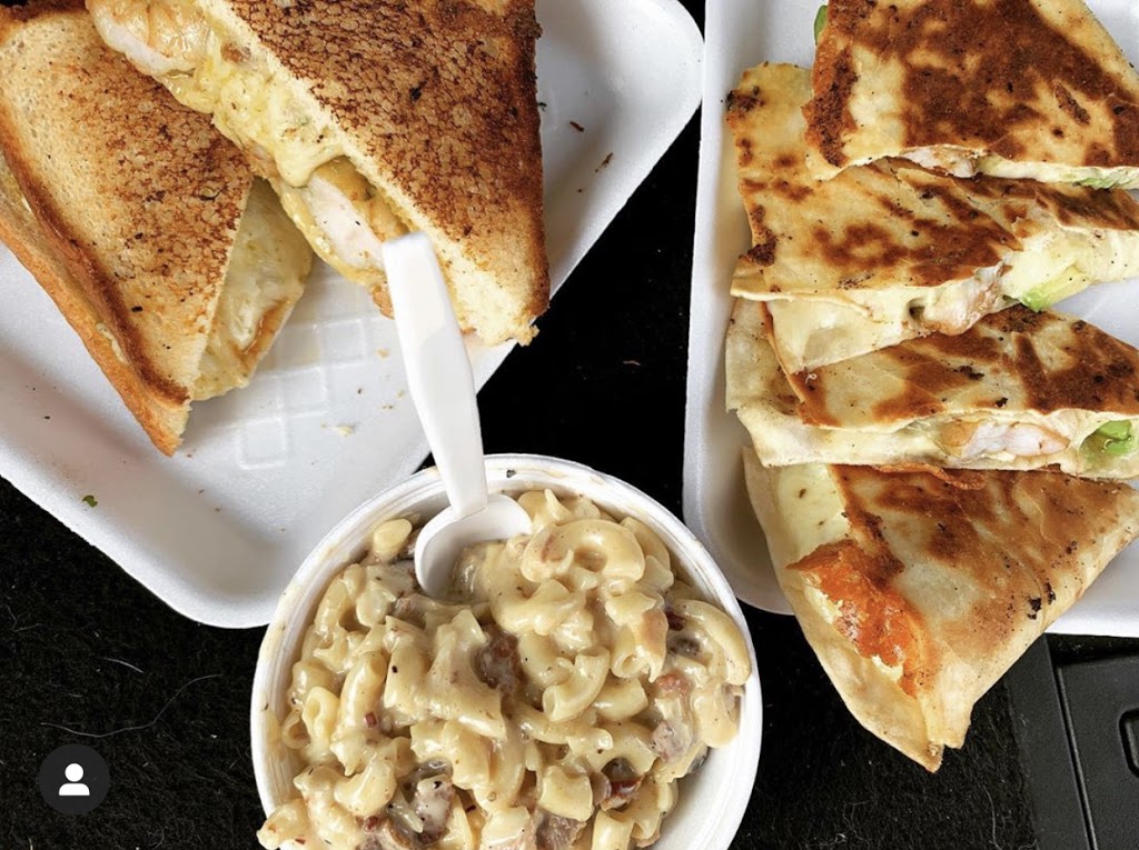 Ay Que Rico | restaurant | 5615 Lone Star Pkwy, San Antonio, TX 78253, USA | 2103963449 OR +1 210-396-3449