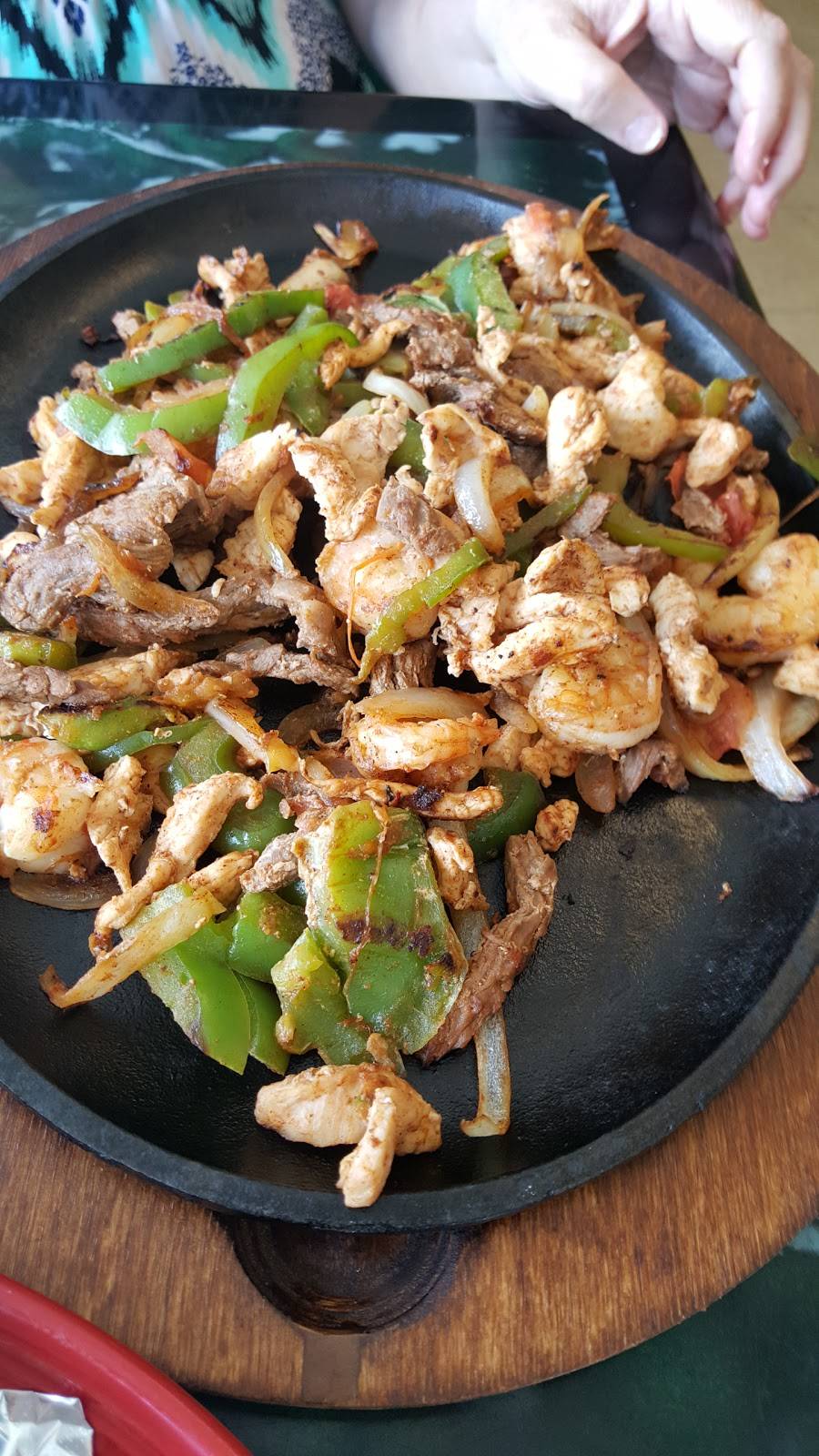 Habaneros Mexican Grill | restaurant | 8211 N Highway 11 Ste. A, Tamassee, SC 29686, USA | 8649440738 OR +1 864-944-0738