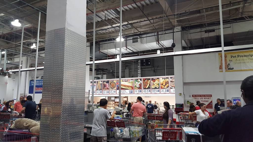 Costco Food Court | meal takeaway | 976 3rd Ave, Brooklyn, NY 11232, USA | 7189657603 OR +1 718-965-7603
