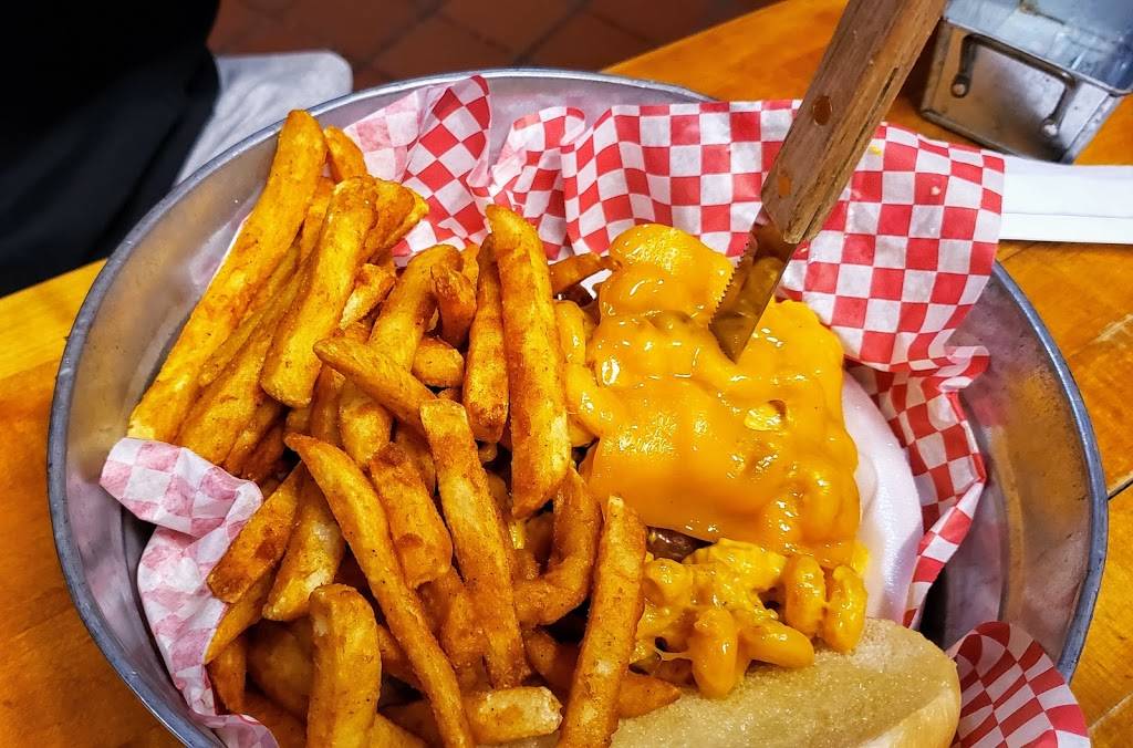 Burger Buckets | restaurant | 3 Cordova St, St. Augustine, FL 32084, USA | 9043425295 OR +1 904-342-5295