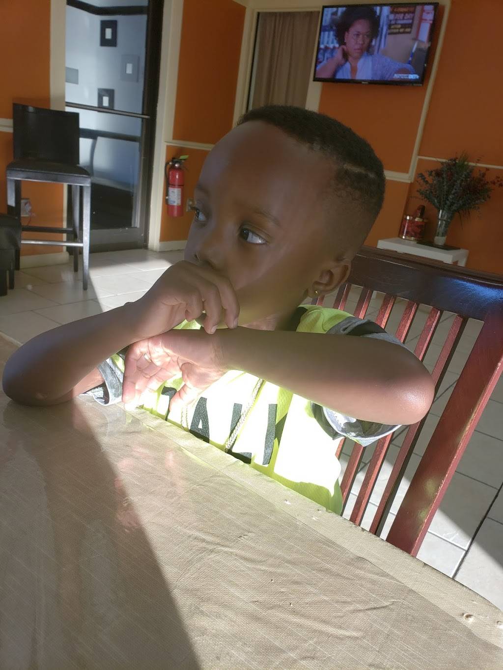 Ruthies Restaurant | restaurant | 8432 Old Statesville Rd Suite 300, Charlotte, NC 28269, USA | 9804986791 OR +1 980-498-6791