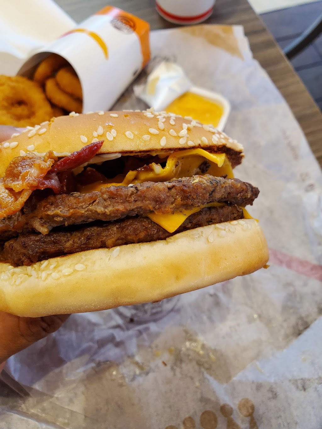 Burger King | restaurant | 454 W Grant Rd, Tucson, AZ 85705, USA | 5206222752 OR +1 520-622-2752