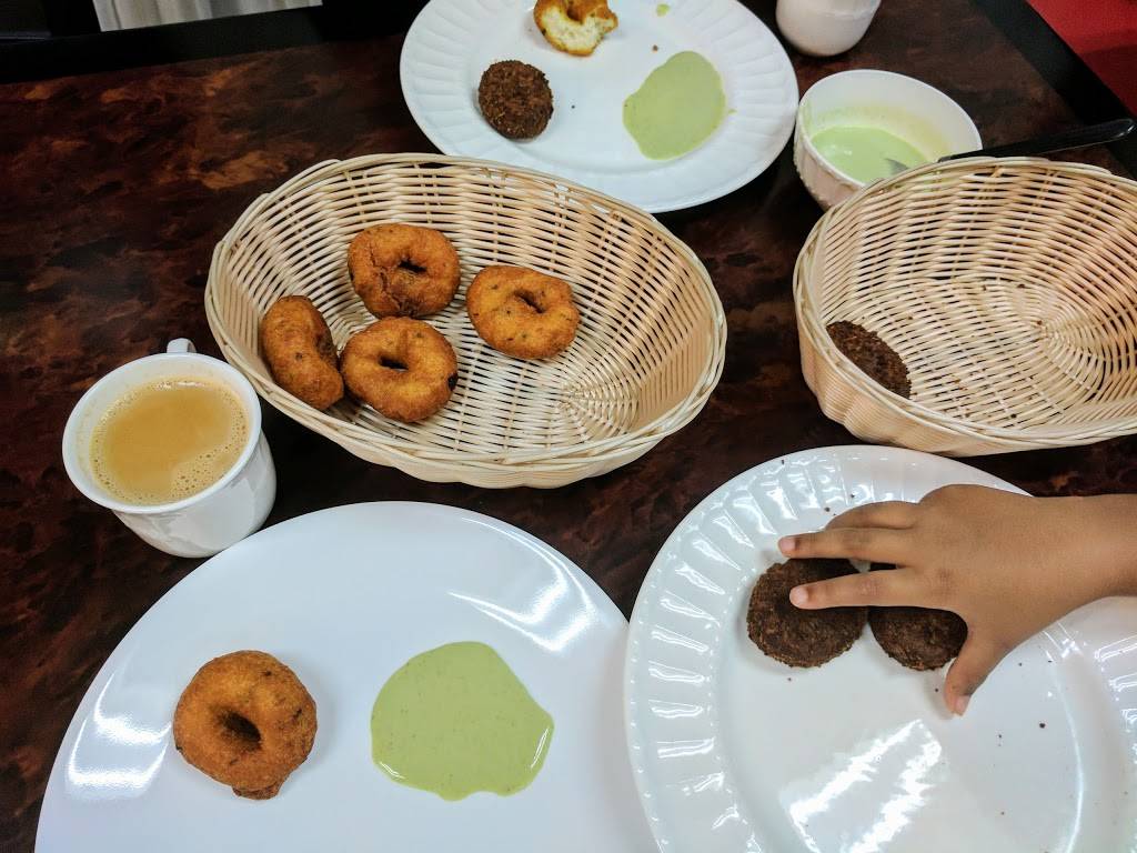 Martins Indian Cuisine | meal takeaway | 1219 Kingsway Rd, Brandon, FL 33510, USA | 8133814566 OR +1 813-381-4566