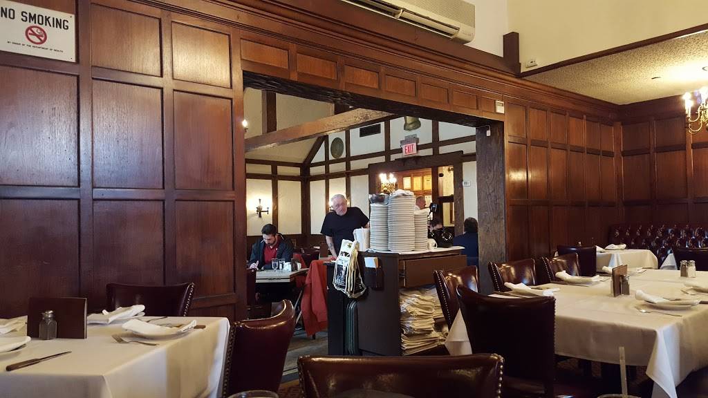 Peter Lugers Steakhouse | restaurant | 255 Northern Blvd, Great Neck, NY 11021, USA | 5164878800 OR +1 516-487-8800