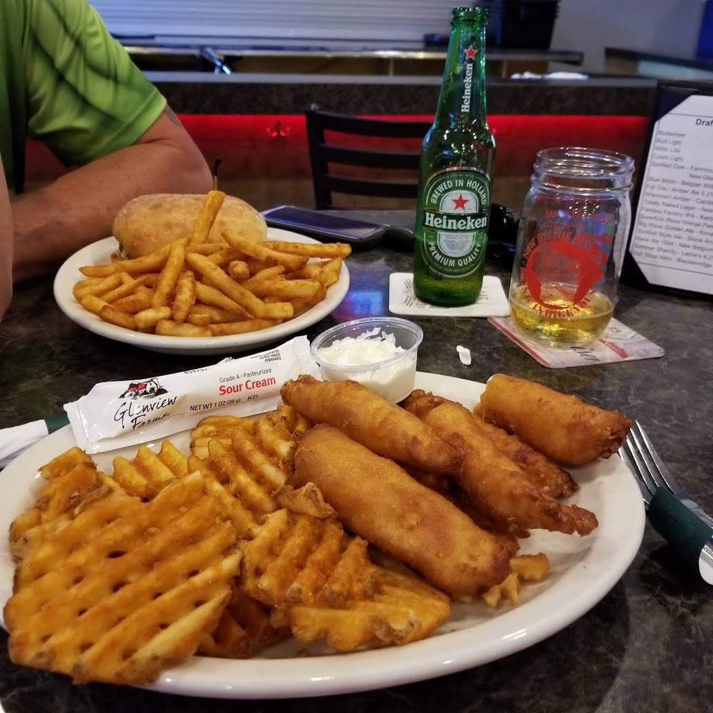 Stone Toad Bar & Grill | restaurant | 1109 Oneida St, Menasha, WI 54952, USA | 9208823900 OR +1 920-882-3900