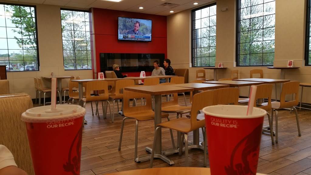 Wendys | restaurant | 2000 S Eagle Rd, Newtown, PA 18940, USA | 2159684579 OR +1 215-968-4579