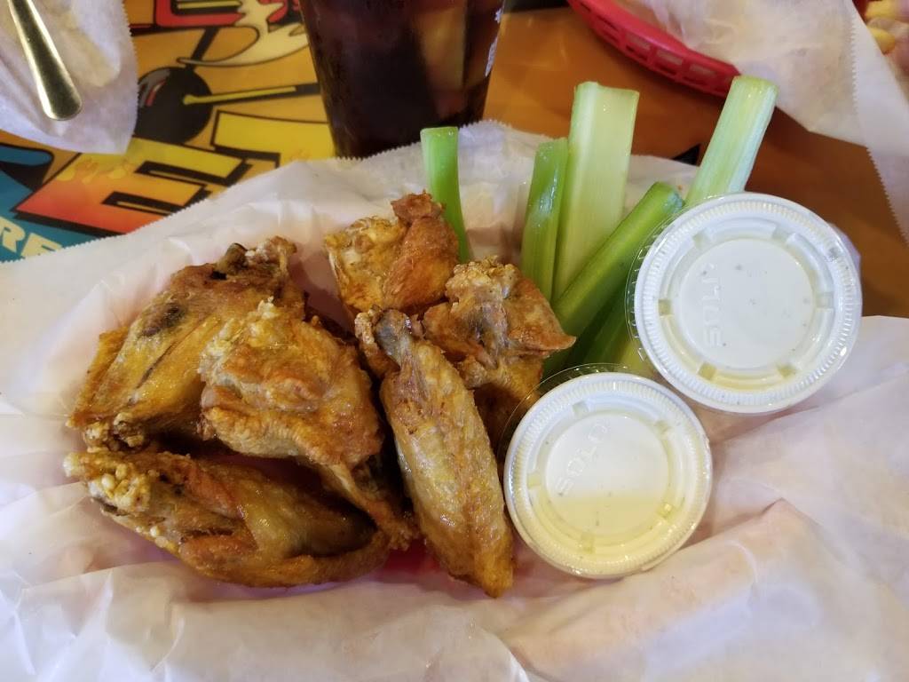 Wings Etc. | restaurant | 2008 S 11th St, Niles, MI 49120, USA | 2696839464 OR +1 269-683-9464
