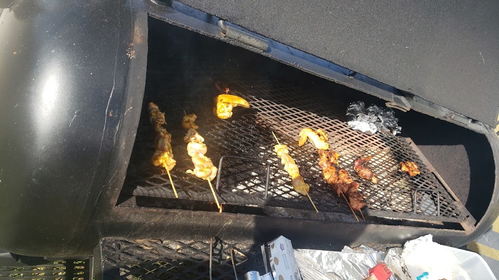 Rickys pinchos | restaurant | 1709 SE Hawthorne Rd, Gainesville, FL 32641, USA | 3522317464 OR +1 352-231-7464