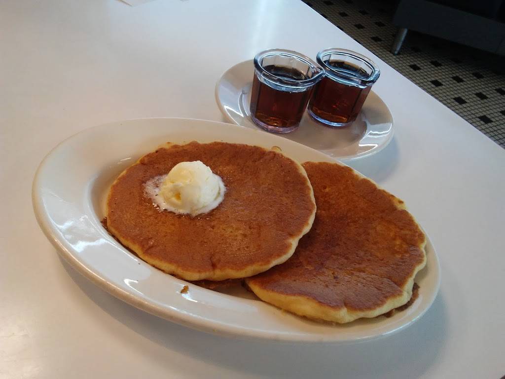 Steak n Shake | restaurant | 5118 Hixson Pike, Hixson, TN 37343, USA | 4238740700 OR +1 423-874-0700