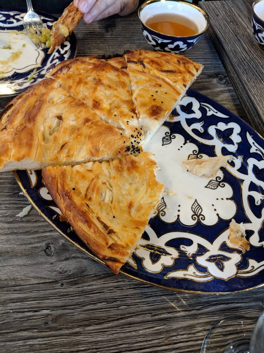 Cafe Chenar | restaurant | 1601 E Bell Rd ste a-11, Phoenix, AZ 85022, USA | 6023544505 OR +1 602-354-4505