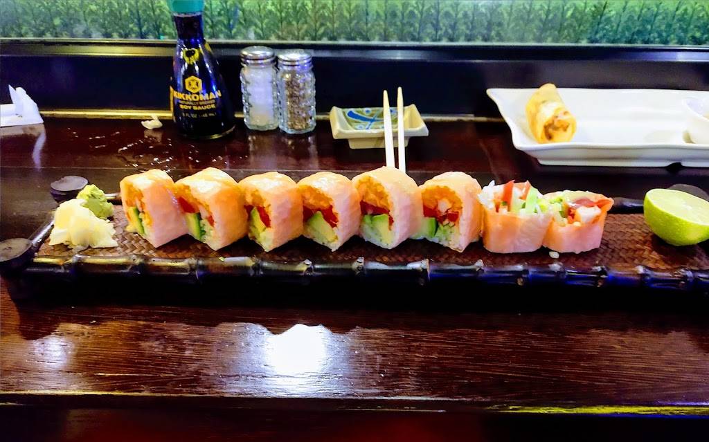 Kobe Hibachi & Sushi | restaurant | 2603 Battlefield Pkwy, Fort Oglethorpe, GA 30742, USA | 7068618588 OR +1 706-861-8588