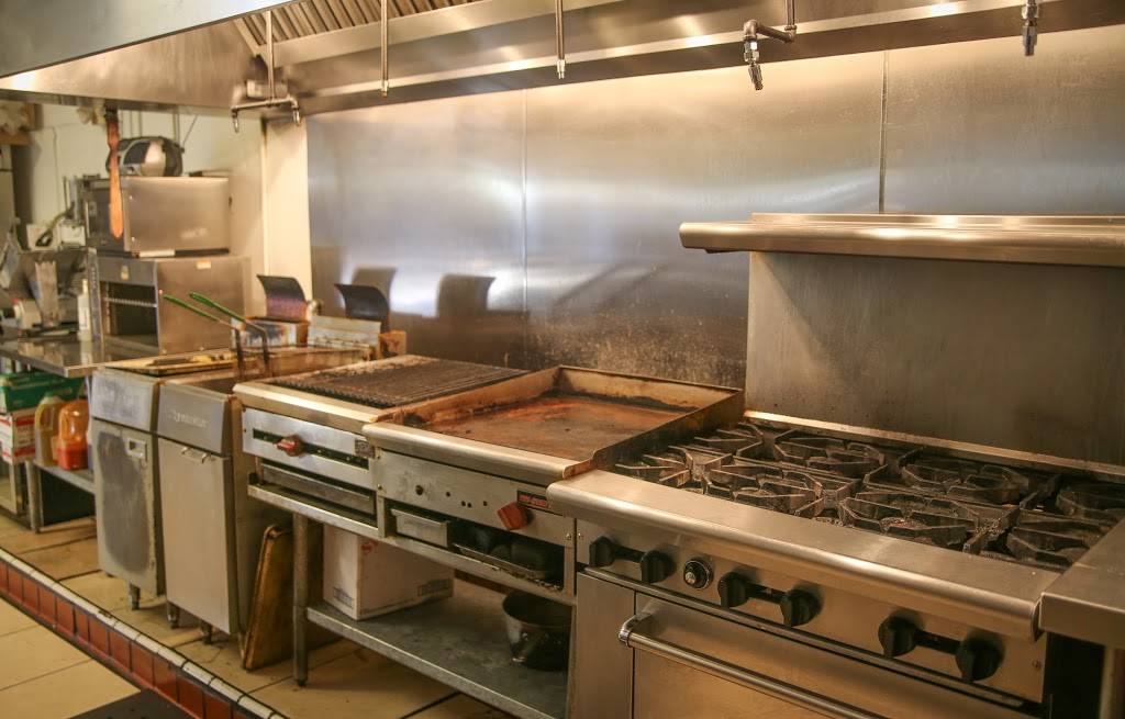 The Couch Sports Lounge | restaurant | 7431 Madison Ave, Citrus Heights, CA 95610, USA | 9169613342 OR +1 916-961-3342