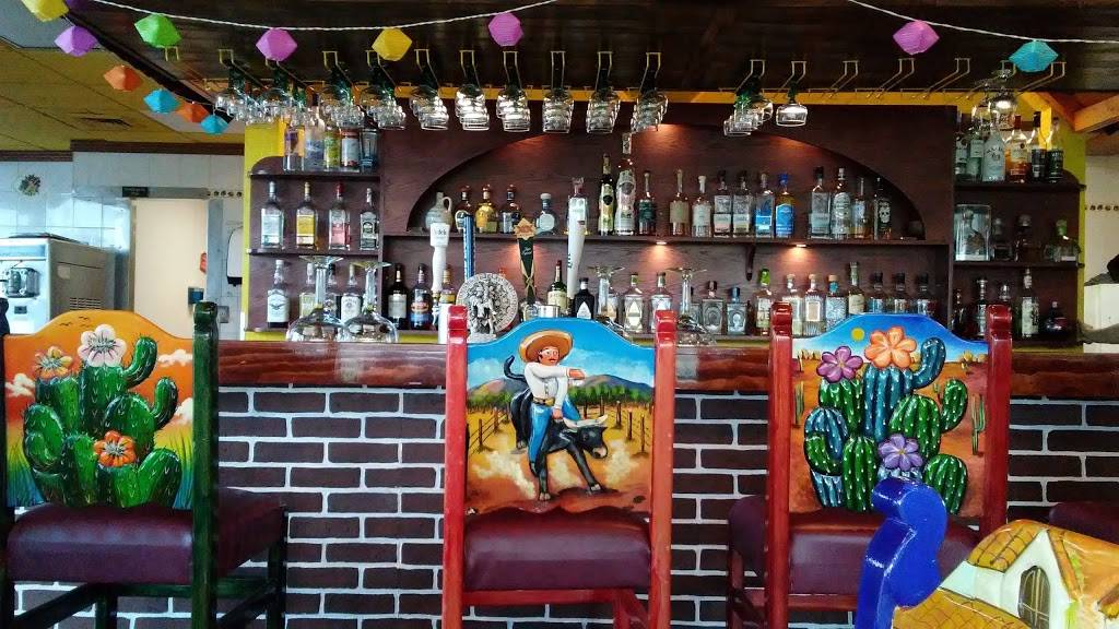 El Jaripeo Mexican Restaurant | restaurant | 1821 E Main St, Little Chute, WI 54140, USA | 9207599480 OR +1 920-759-9480