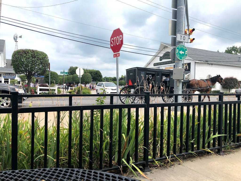 Subway | restaurant | 120 N Van Buren St, Shipshewana, IN 46565, USA | 2607684313 OR +1 260-768-4313