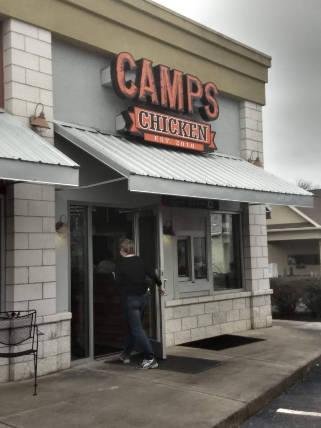 CAMPS Chicken | restaurant | 716 Dolly Parton Pkwy, Sevierville, TN 37862, USA | 8653661356 OR +1 865-366-1356