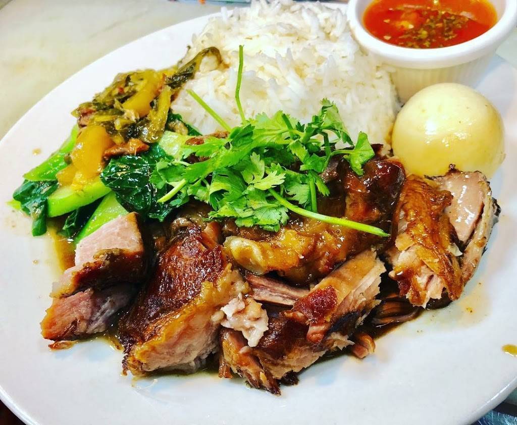 Talay Thai Restaurant | restaurant | 4520 200th St SW #208, Lynnwood, WA 98036, USA | 4256701340 OR +1 425-670-1340