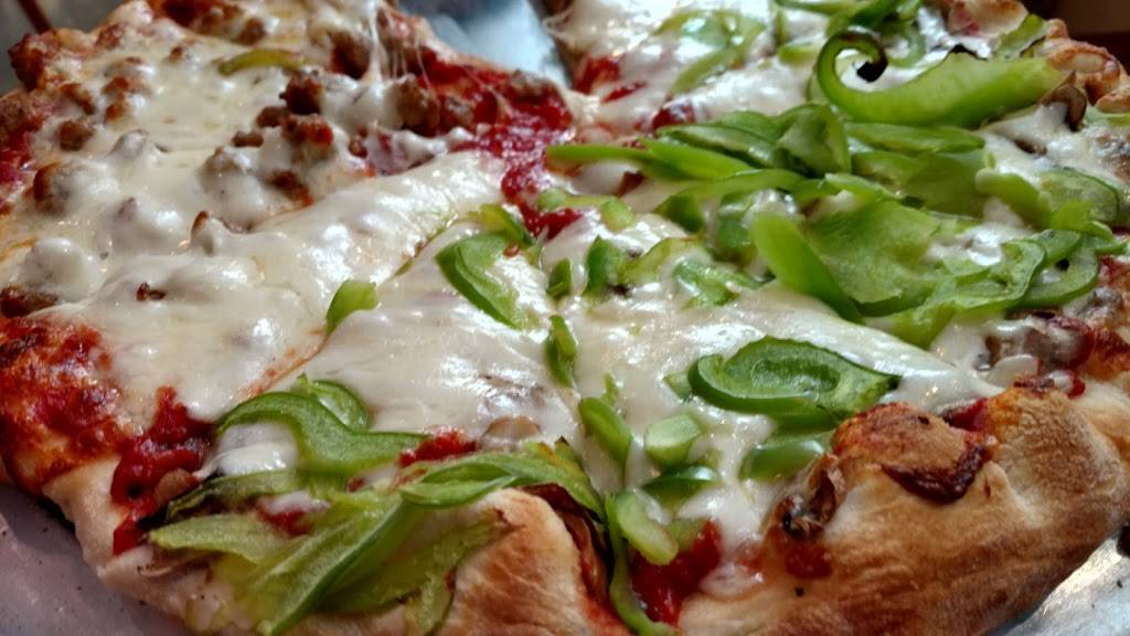 Eccos Pizza Restaurant | meal delivery | 2123 N Bellflower Blvd, Long Beach, CA 90815, USA | 5625973357 OR +1 562-597-3357