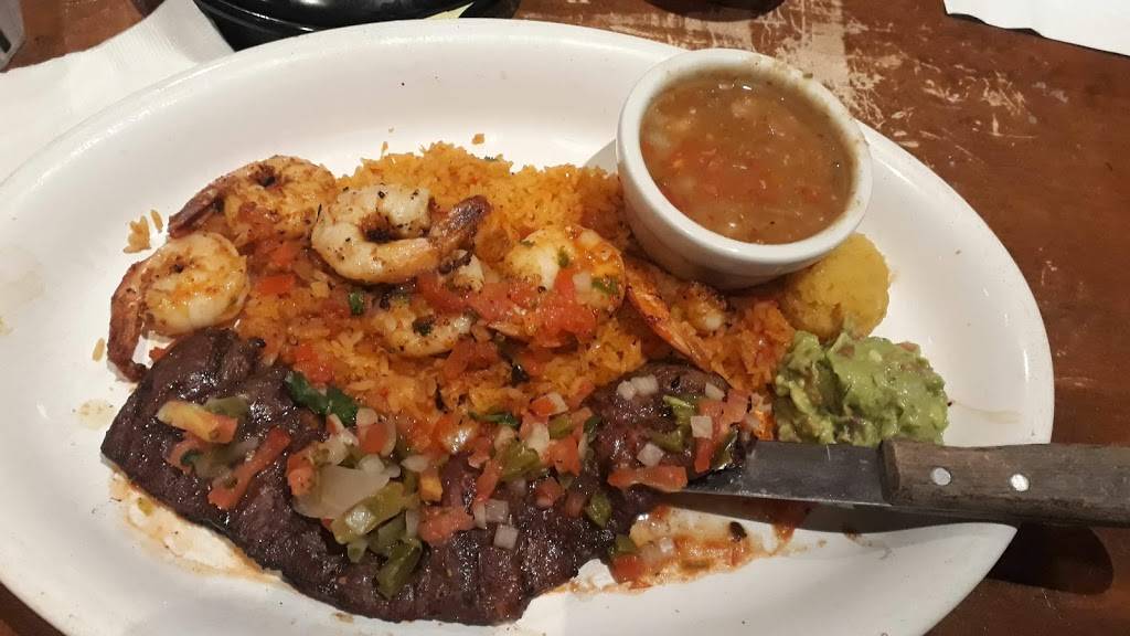 El Torito | restaurant | 5242 Lakewood Blvd, Lakewood, CA 90712, USA | 5625317460 OR +1 562-531-7460