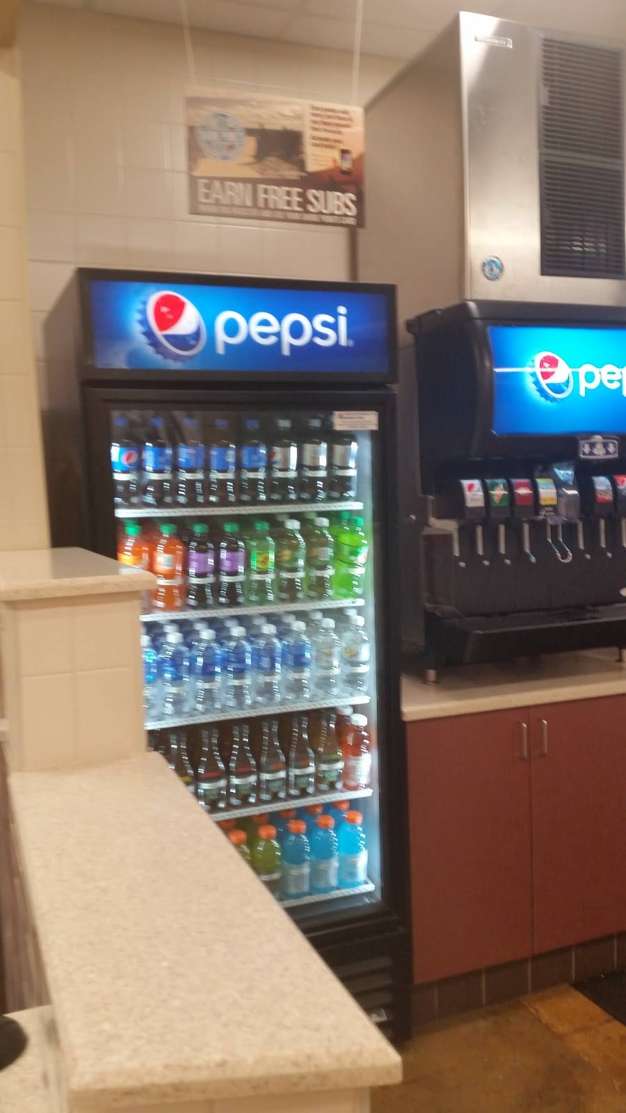 Jersey Mikes Subs | restaurant | 2756 Sunrise Hwy, Bellmore, NY 11710, USA | 5166128372 OR +1 516-612-8372