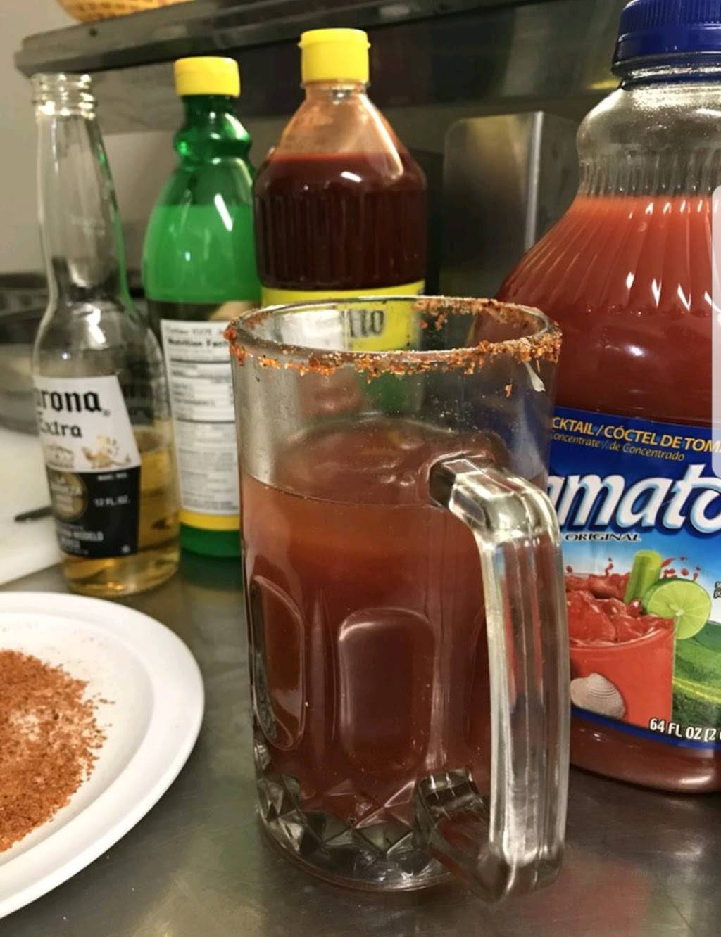 Tortas ahogadas La Chiva Rayada | restaurant | 4517, 5570 Mission Boulevard, Riverside, CA 92509, USA | 9517425464 OR +1 951-742-5464