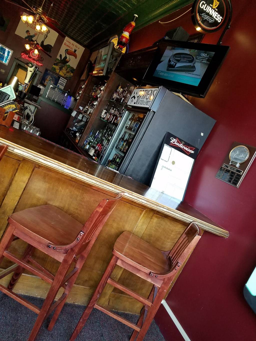 Three Ravens | restaurant | 108 S Charter St, Monticello, IL 61856, USA | 2177623333 OR +1 217-762-3333