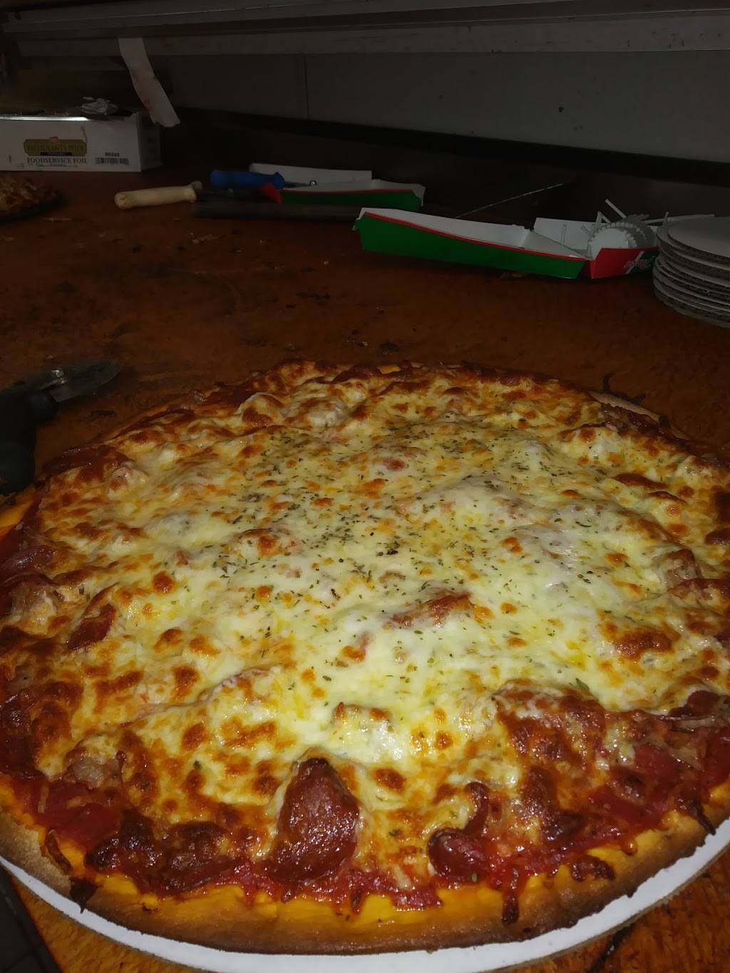 Italian Fiesta Pizzeria | restaurant | 1919 E 71st, Chicago, IL 60649, USA | 7736842222 OR +1 773-684-2222