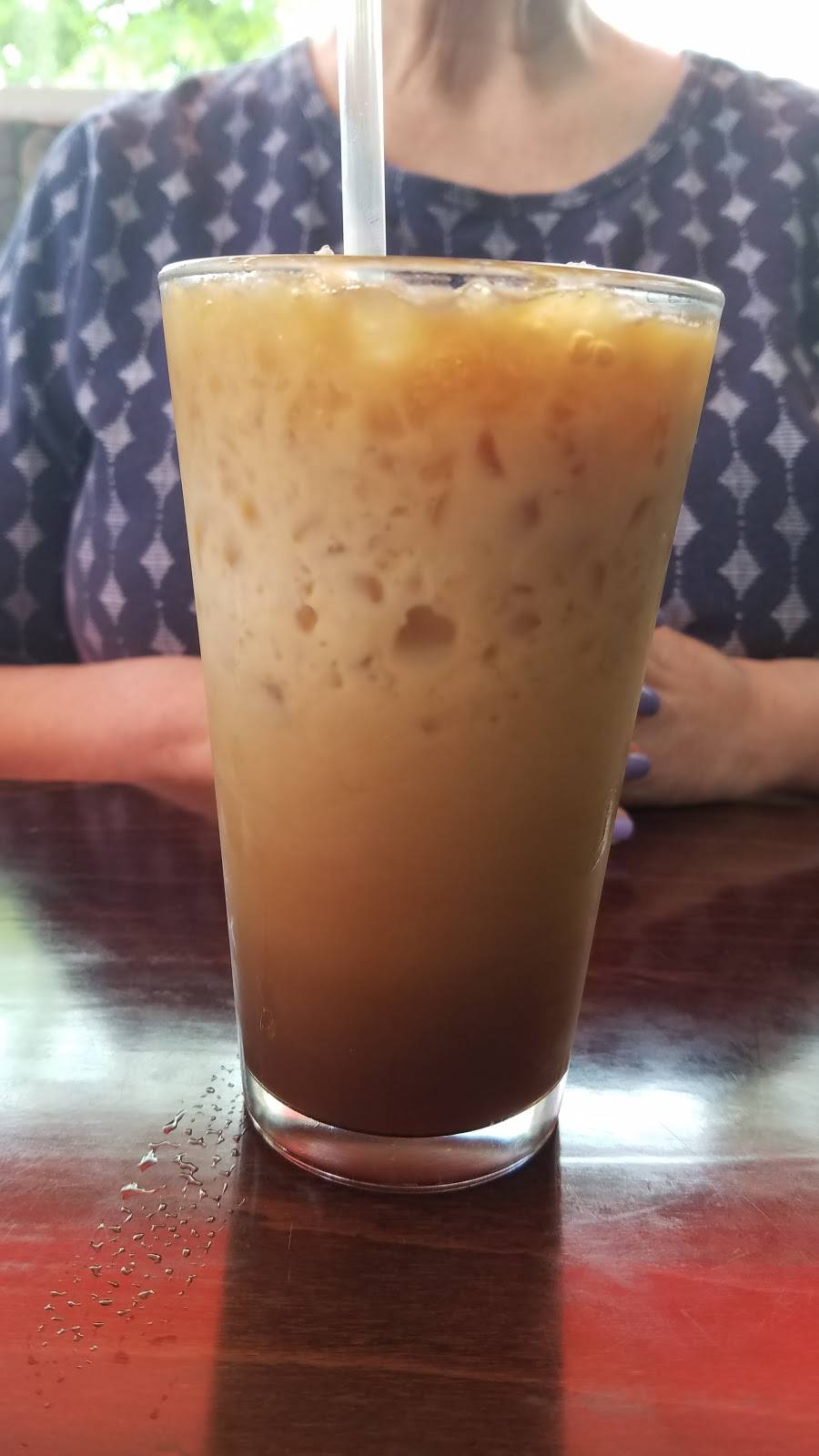 Tropical Diner | restaurant | 628 Trapelo Rd, Belmont, MA 02478, USA | 6174159182 OR +1 617-415-9182