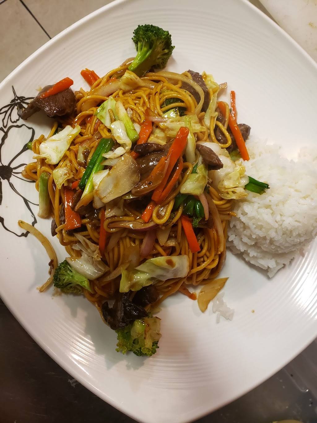 Teriyaki & Pho | restaurant | 13027 Aurora Ave N, Seattle, WA 98133, USA | 2062582180 OR +1 206-258-2180