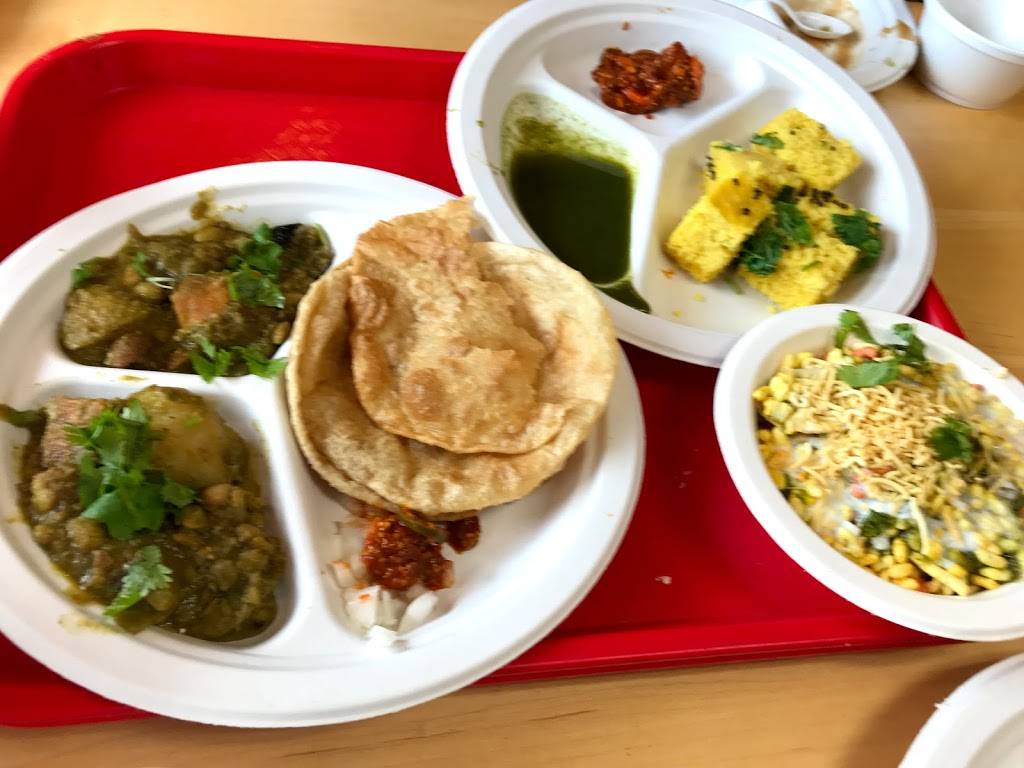 Sukhadias Gourmet Grill | restaurant | 1340, 1016 W Golf Rd, Hoffman Estates, IL 60169, USA | 8474904400 OR +1 847-490-4400