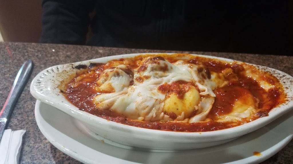 Eddies Napolis Italian Restaurant | restaurant | 915 W Centerville Rd, Garland, TX 75041, USA | 9726130800 OR +1 972-613-0800