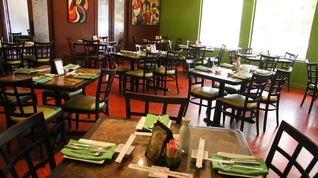 Goung Zhou Asian Bistro & Sushi Bar | restaurant | 2002 Judson Rd Ste.103, Longview, TX 75605, USA | 9032478000 OR +1 903-247-8000