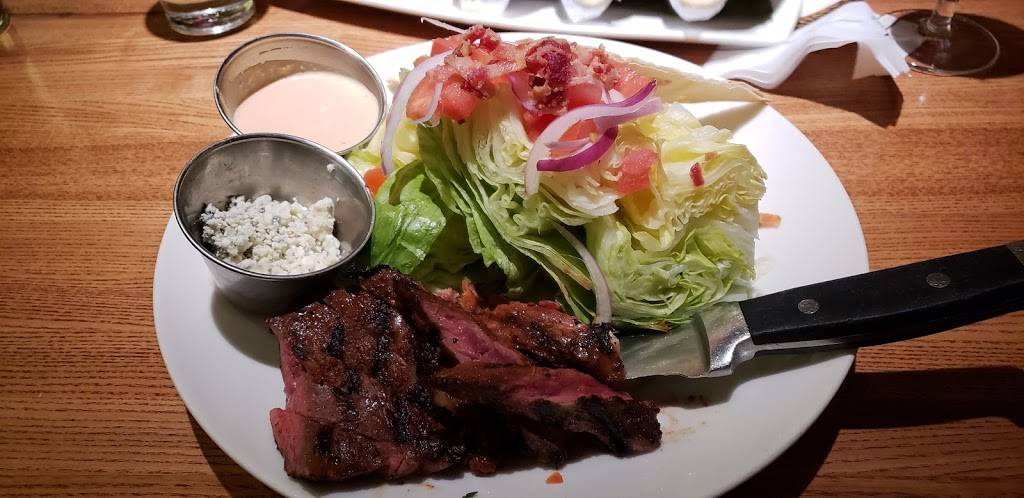 The Happ Inn Bar & Grill | restaurant | 305 N Happ Rd, Northfield, IL 60093, USA | 8477849200 OR +1 847-784-9200