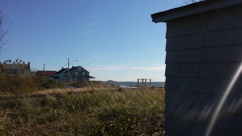 Gourmet Plus | restaurant | 75 Taylor Ave, Madison, CT 06443, USA | 2036058040 OR +1 203-605-8040