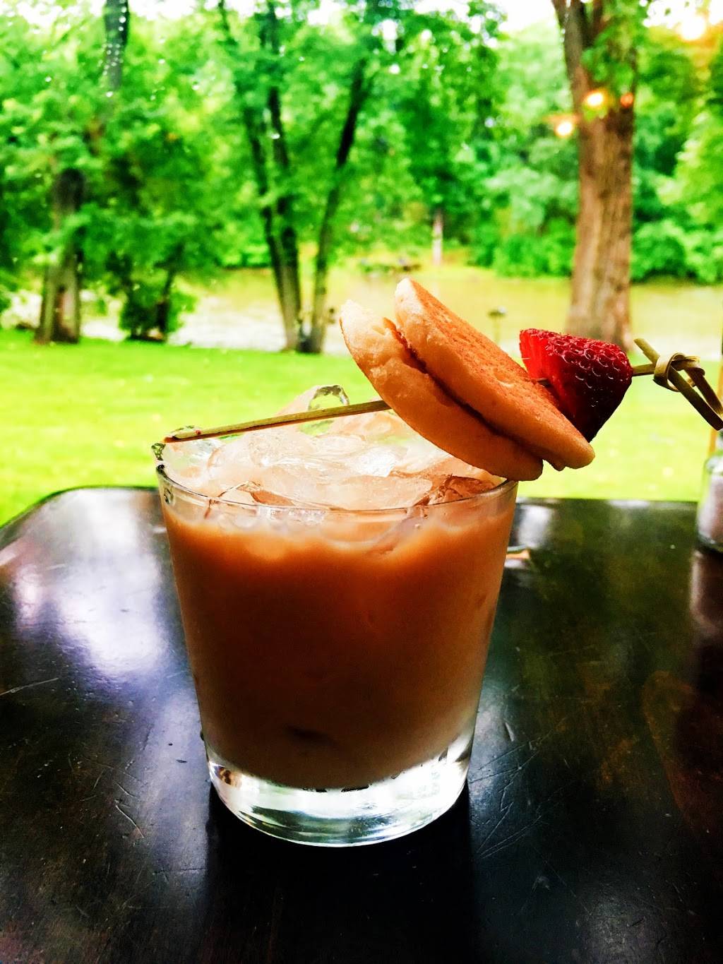 Riverside | restaurant | 1809 N Francis St, Monticello, IN 47960, USA | 5745834532 OR +1 574-583-4532