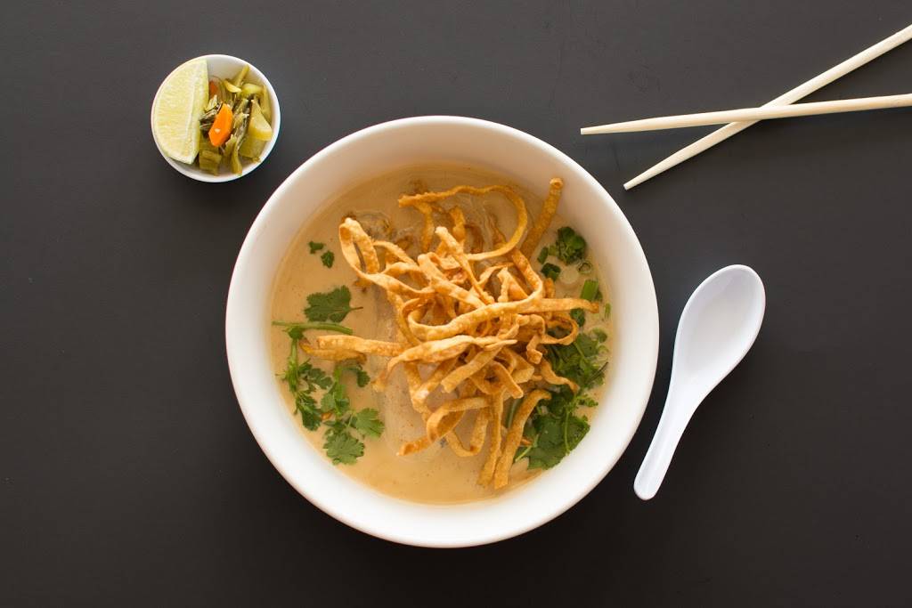 Thai Street Market | restaurant | 1665 Rice St, St Paul, MN 55117, USA | 6514880531 OR +1 651-488-0531