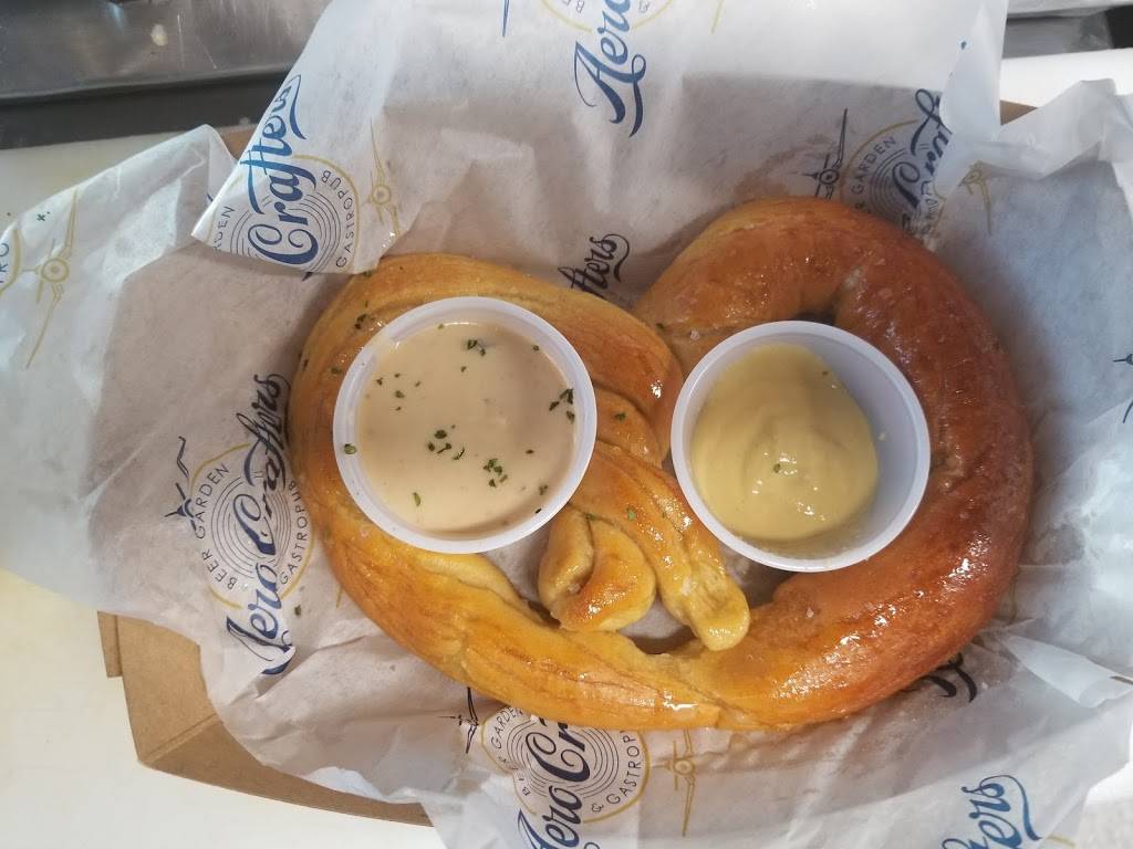 Aero Crafters | night club | 309 E Crestwood Dr, Victoria, TX 77904, USA | 3615734388 OR +1 361-573-4388