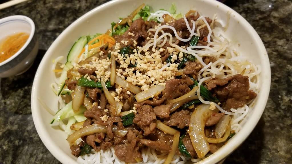 Pho Chandler | restaurant | 4055 S Arizona Ave #8, Chandler, AZ 85248, USA | 4808959090 OR +1 480-895-9090